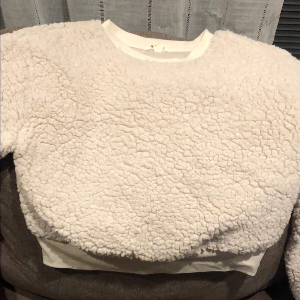 Junior’ sweater